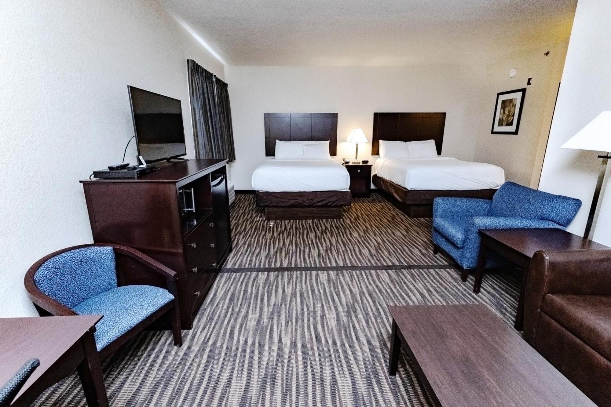 Cobblestone Inn & Suites Maryville Екстериор снимка