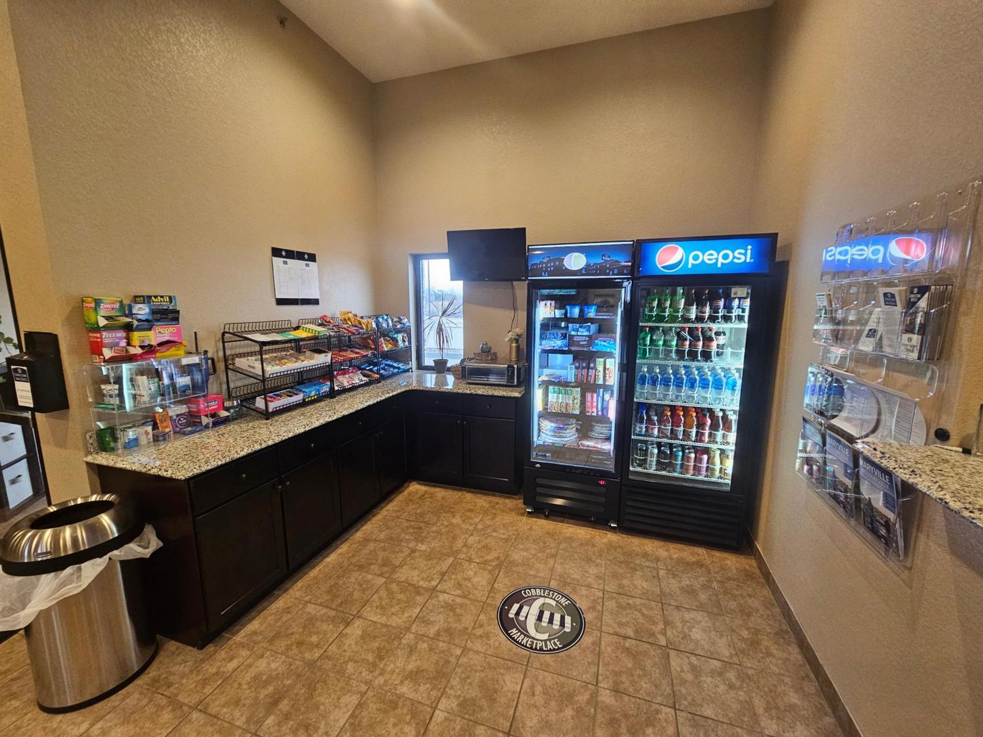Cobblestone Inn & Suites Maryville Екстериор снимка
