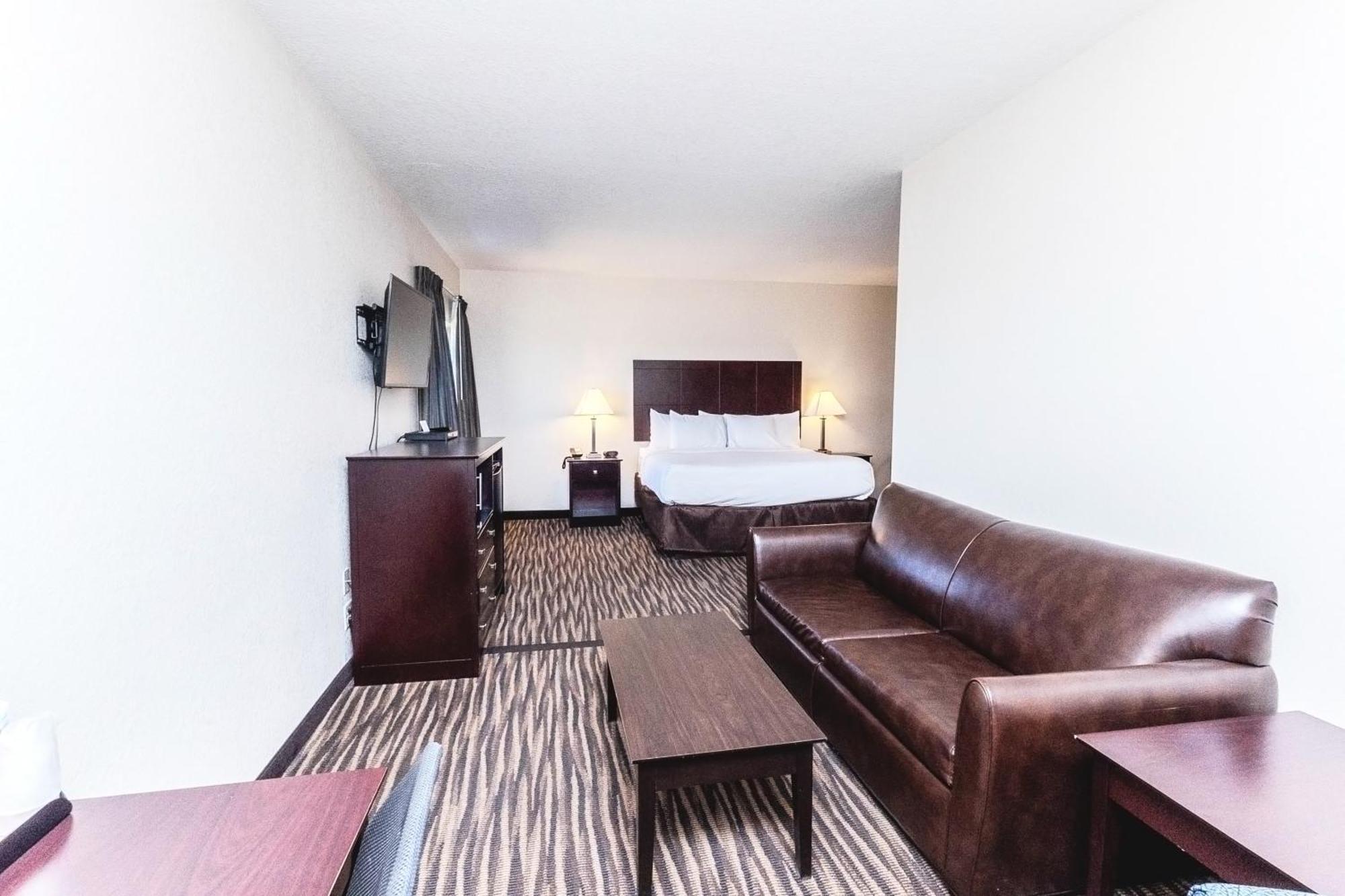 Cobblestone Inn & Suites Maryville Екстериор снимка