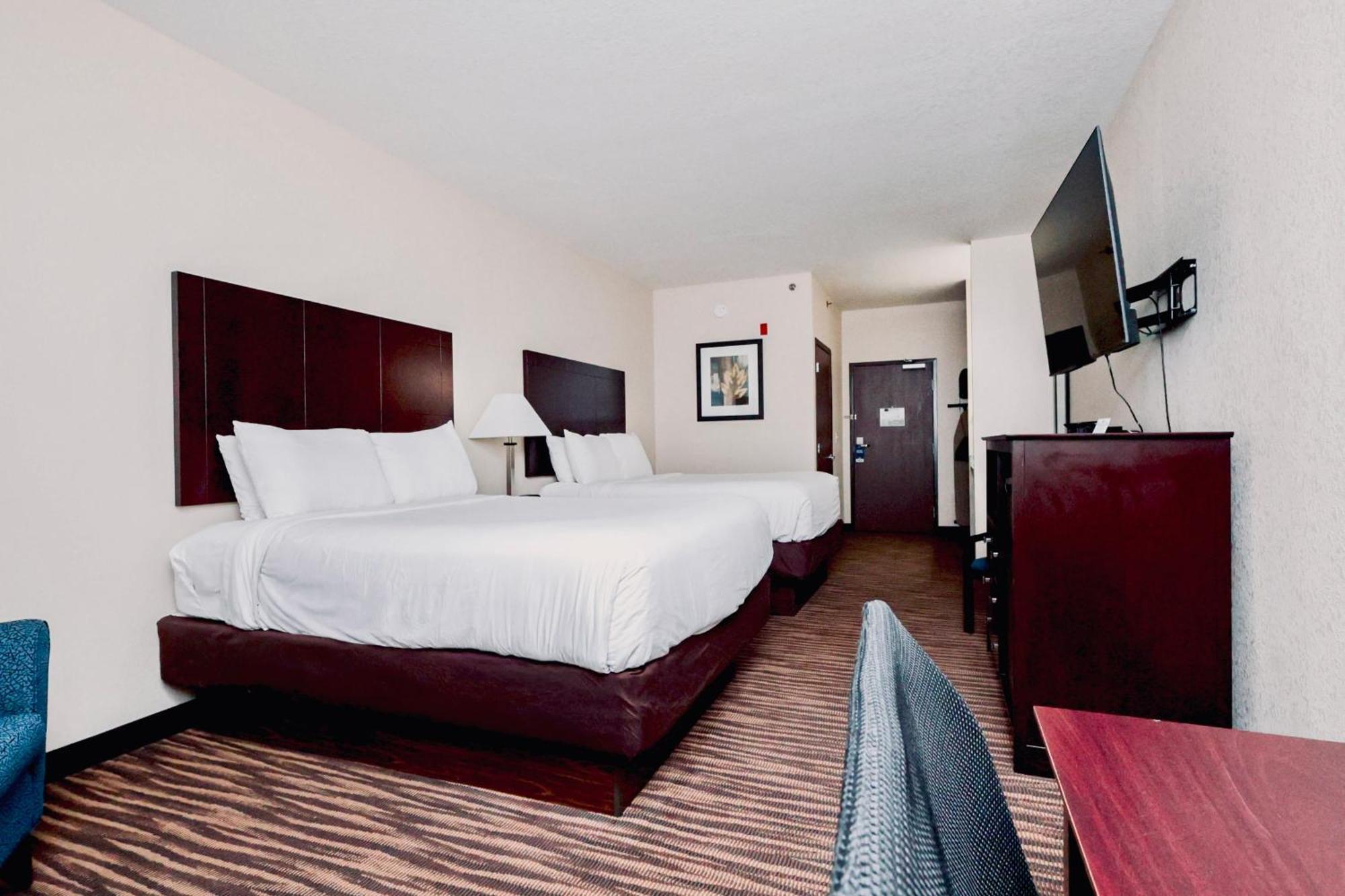 Cobblestone Inn & Suites Maryville Екстериор снимка